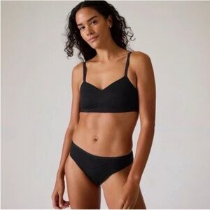 Athleta Ritual Lace Adjustable Bra D-DD NWT 1X BLACK